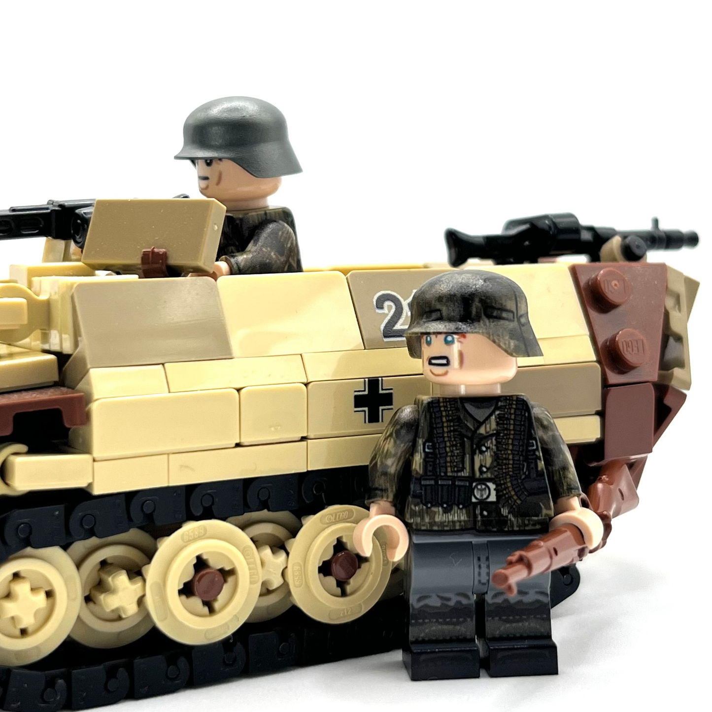 Exclusive MG Team Minifigure Bundle | Sd.Kfz. 251 Ausf. D